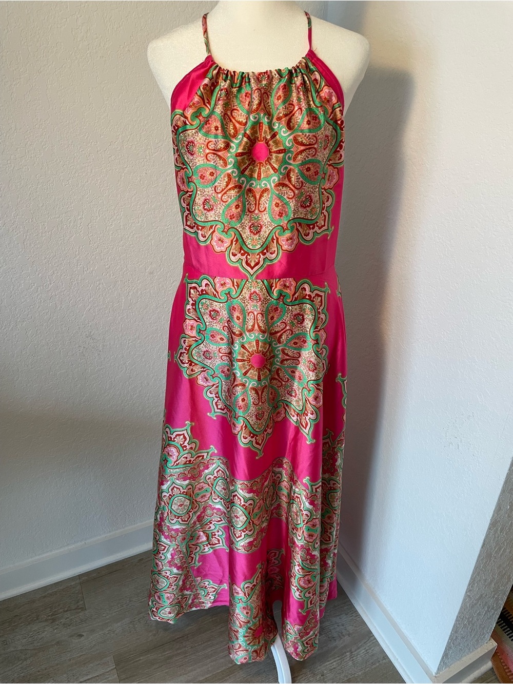 Aakaa pink & green paisley print halter maxi dress